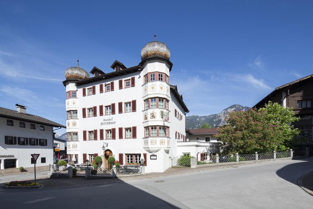 Gasthof Herrnhaus Brixlegg Exterior photo